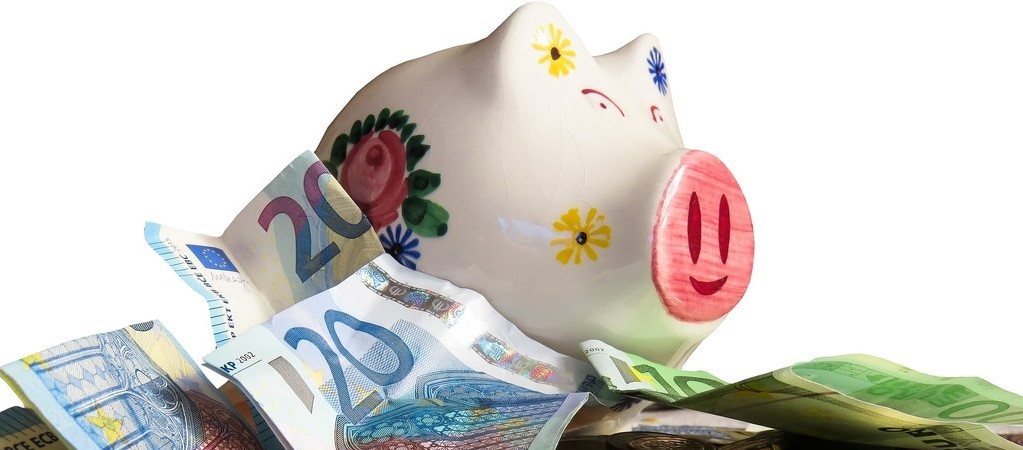 geld opnemen kinderbonus sparen de rommel van een peuter bij de politie crypto